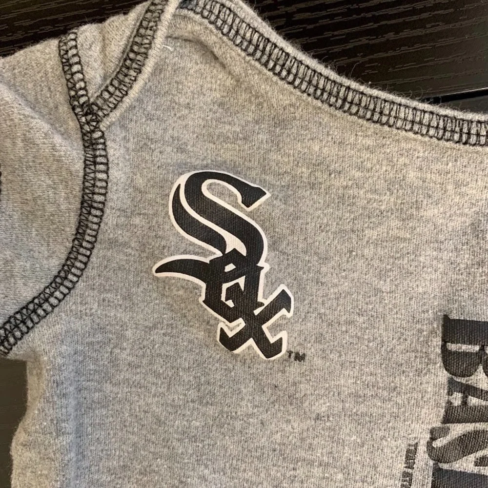 Chicago White Sox MLB One Piece Bodysuit Baby 3/6 Months‎